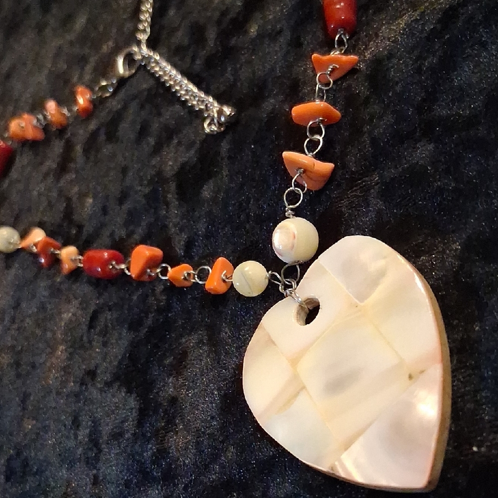 GAP Mother of Pearl Necklace with Coral Beads